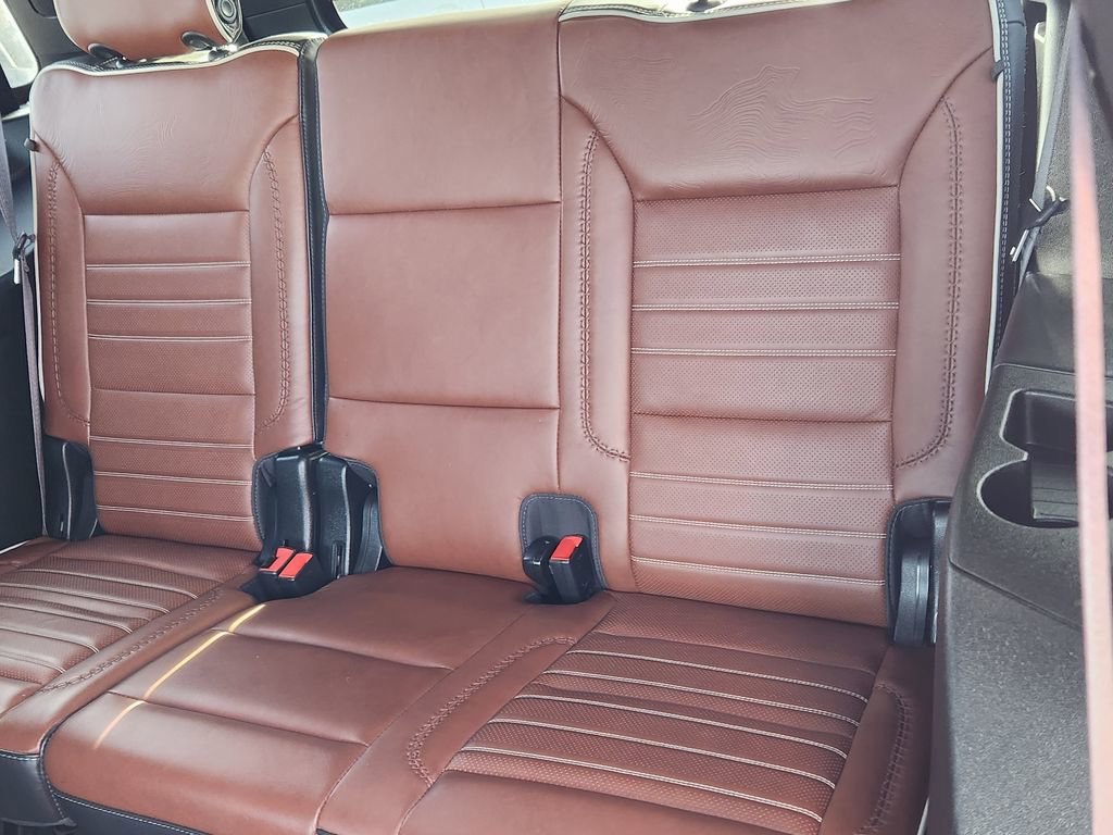 Certified 2024 GMC Yukon Denali Ultimate image 16