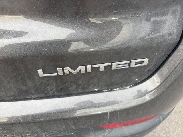 Used 2023 Jeep Compass Limited image 14