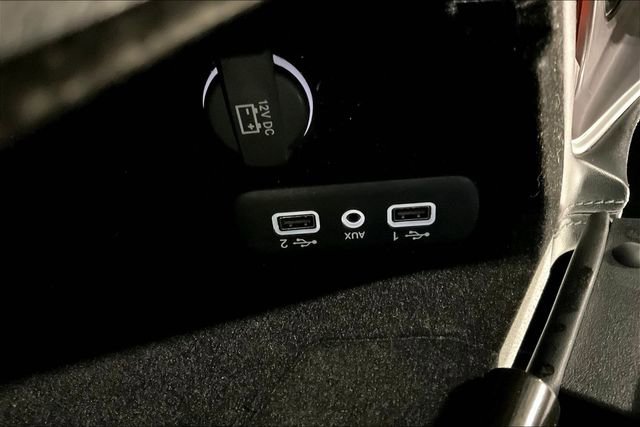 Used 2022 Dodge Challenger GT image 32