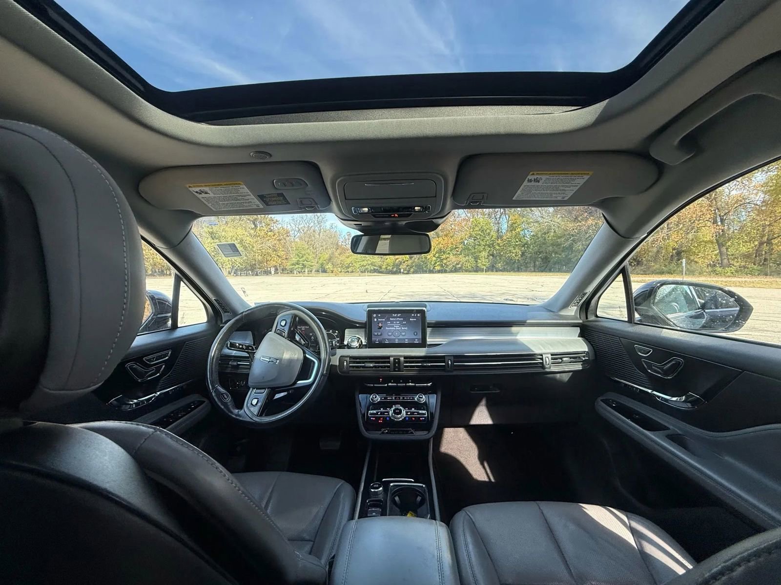 Used 2020 Lincoln Corsair AWD image 16