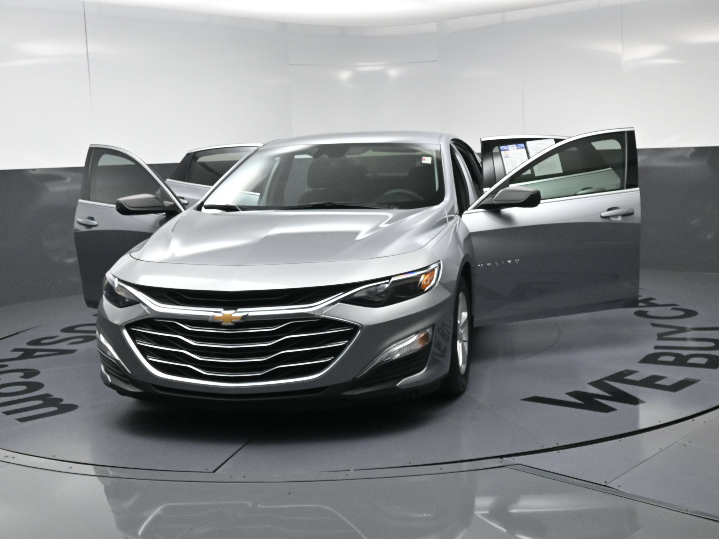 Used 2023 Chevrolet Malibu LS FWD image 21
