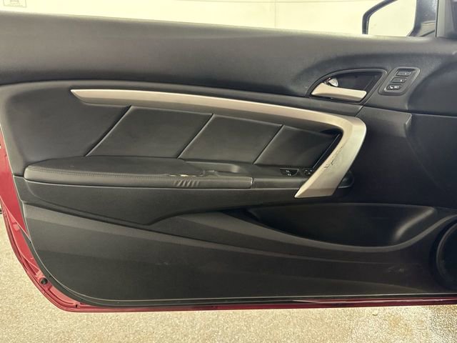 Used 2011 Honda Accord EX-L image 18