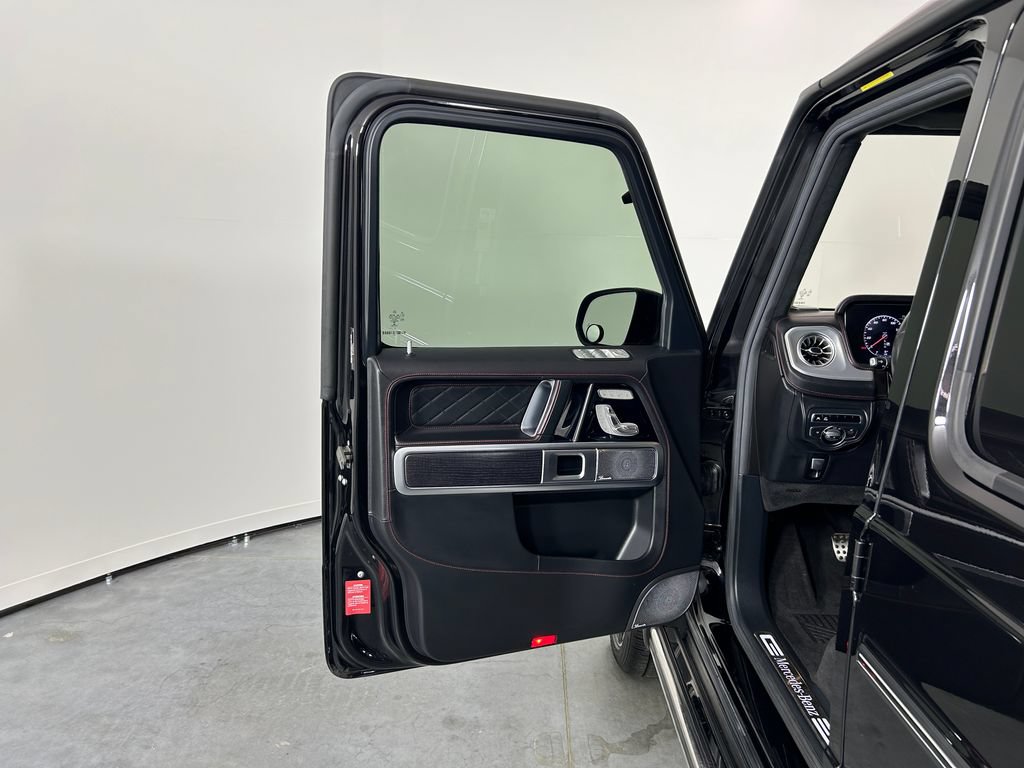 Used 2021 Mercedes-Benz G 550 image 14