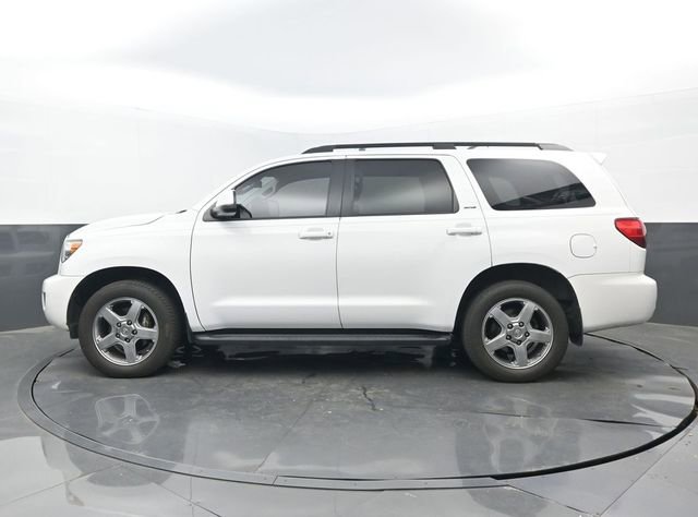 Used 2013 Toyota Sequoia SR5 w/ Sport Appearance Pkg image 7