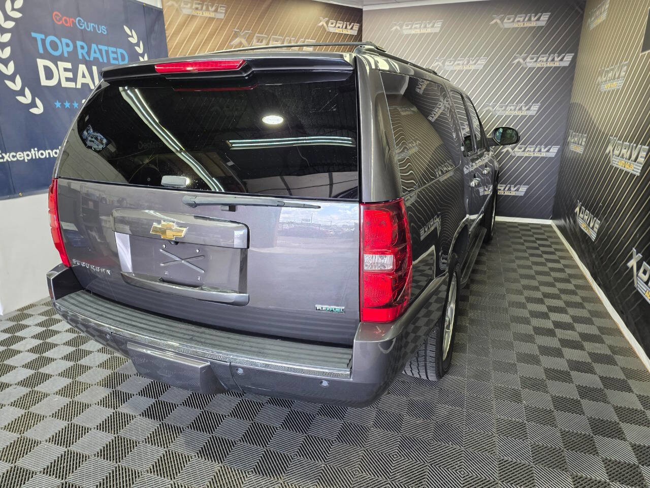 Used 2011 Chevrolet Suburban LTZ image 15