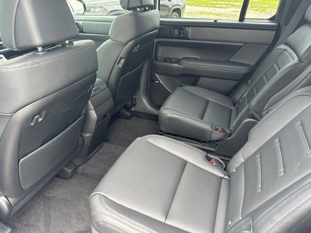 Used 2025 Hyundai Santa Fe Calligraphy AWD/4WD image 11