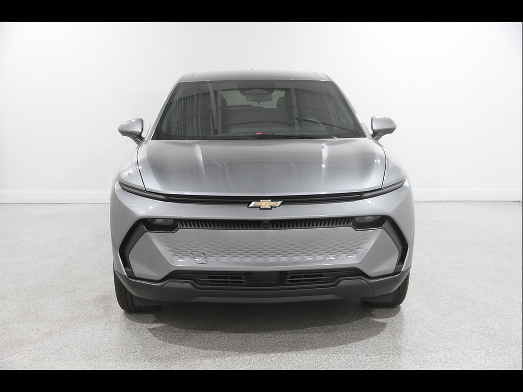Used 2025 Chevrolet Equinox EV LT w/ Comfort Package FWD image 2