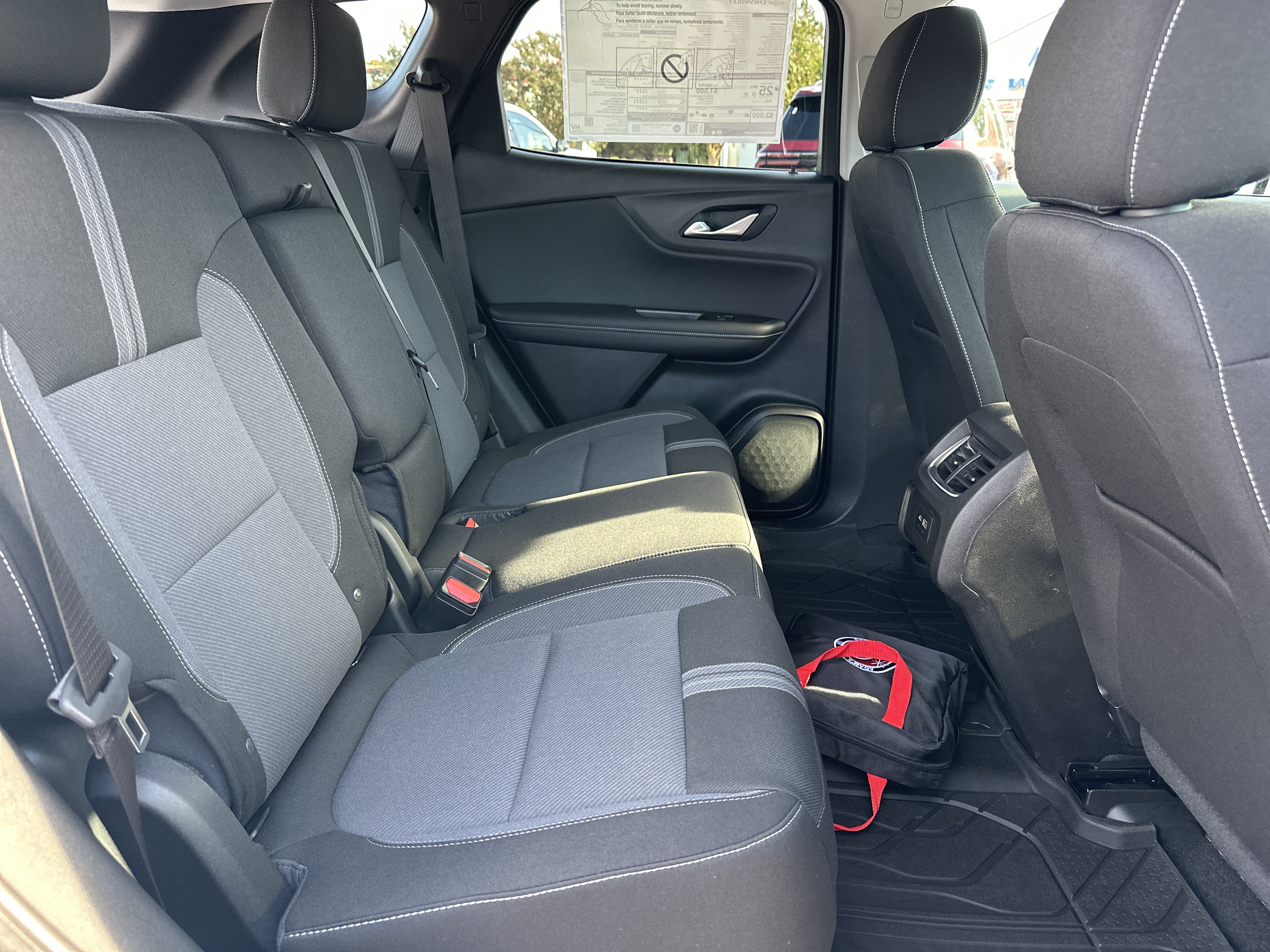 New 2026 Chevrolet Blazer LT w/ Convenience Package FWD image 17
