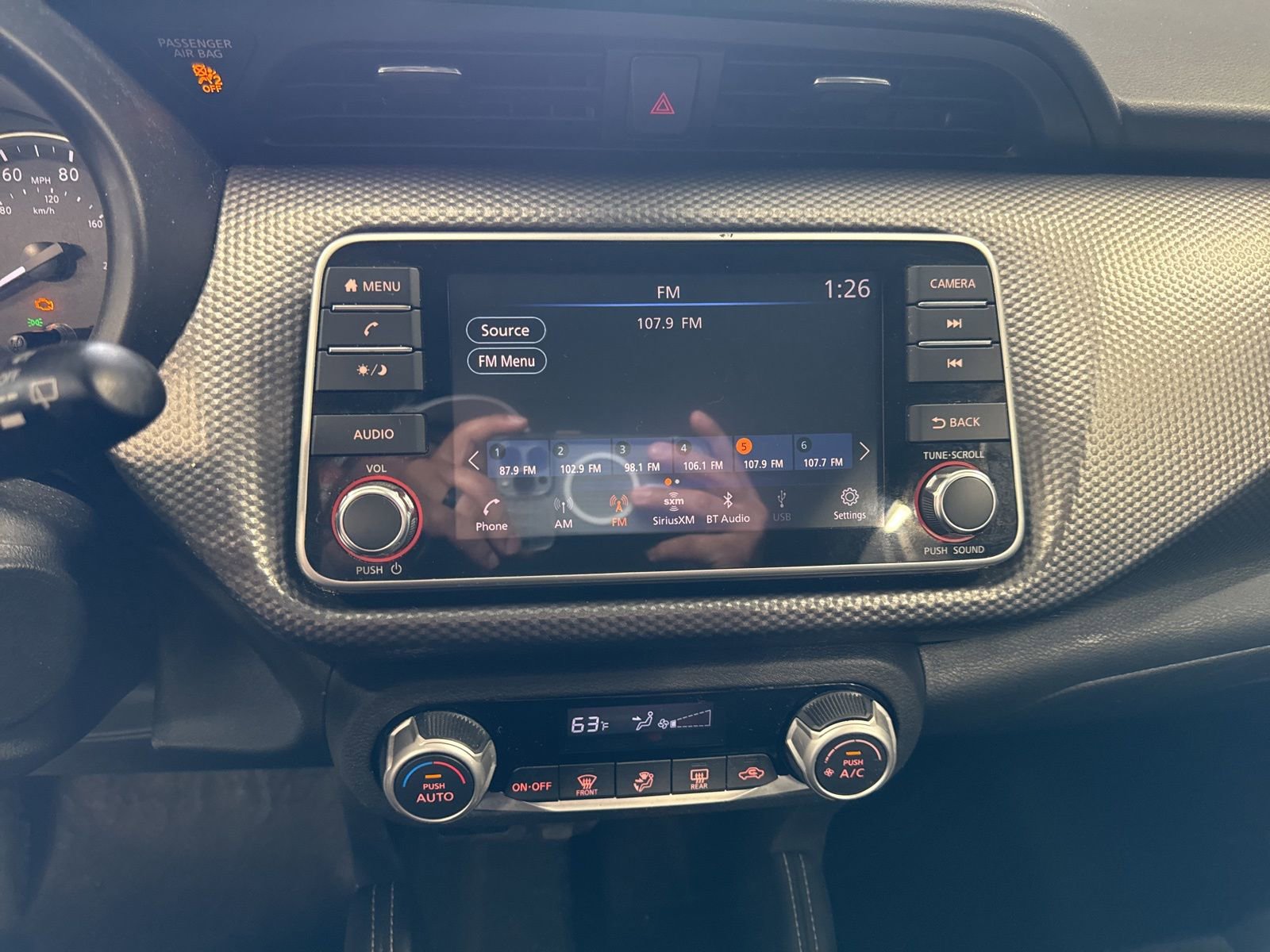 Certified 2020 Nissan Kicks SV FWD image 6