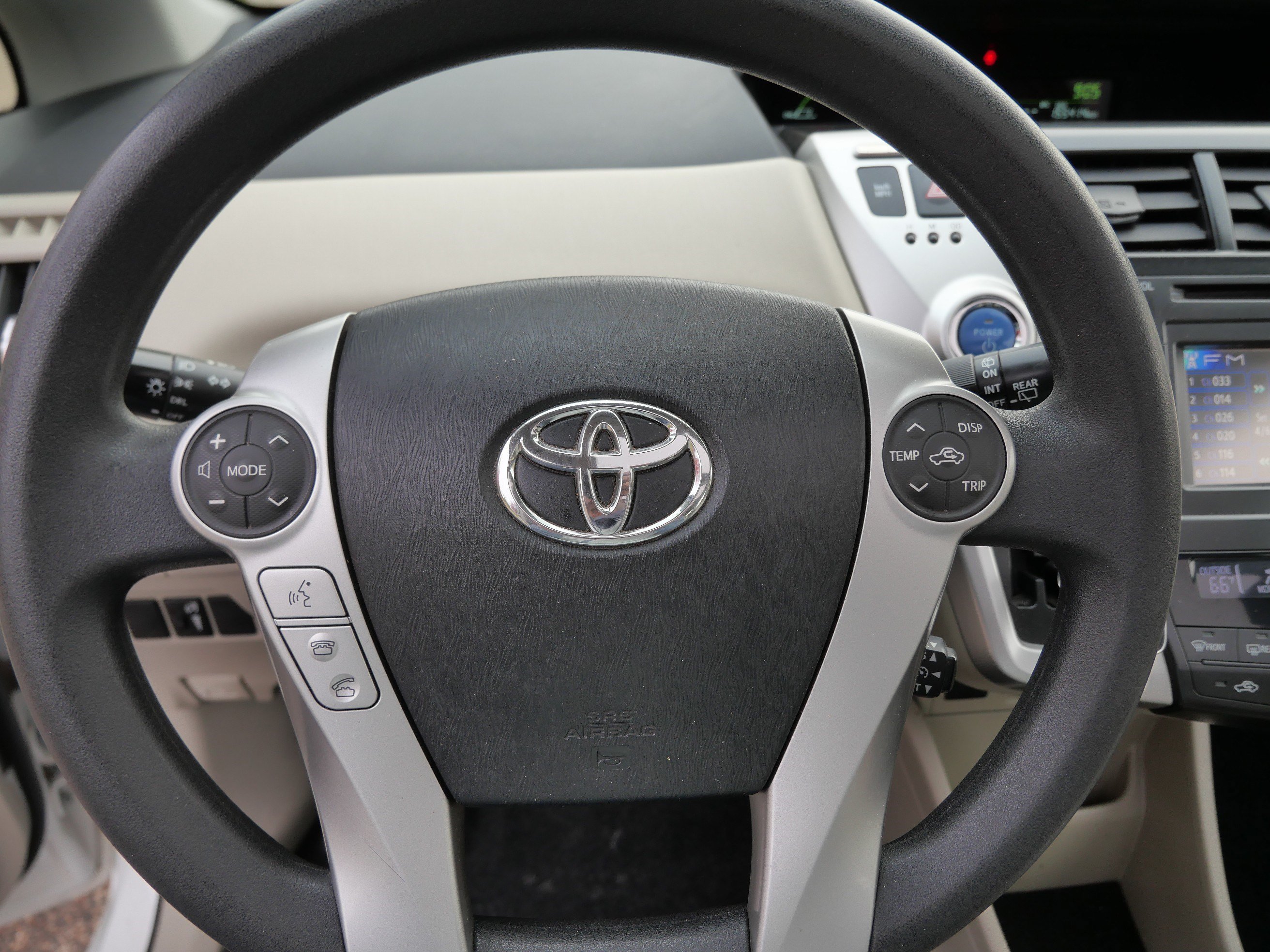Used 2014 Toyota Prius V Three FWD image 29
