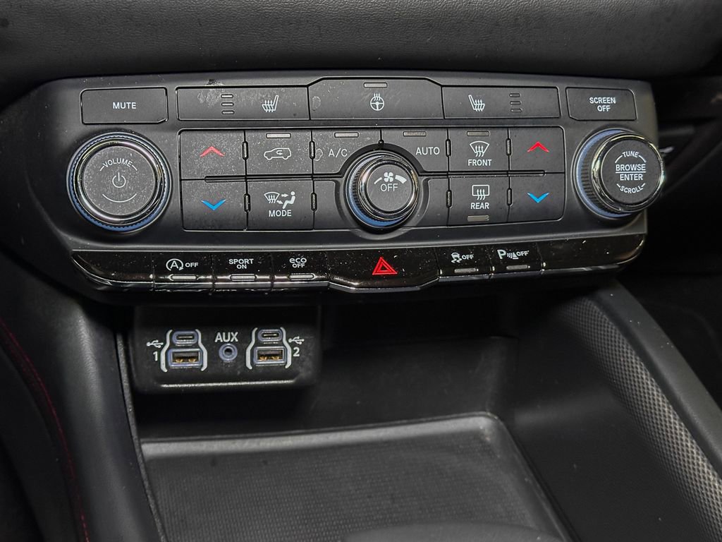 Certified 2025 Dodge Durango GT image 39