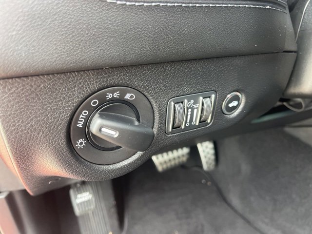 Used 2022 Dodge Charger Scat Pack image 17