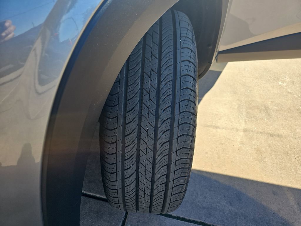 New 2026 Chevrolet Trax RS w/ Driver Confidence Package image 33