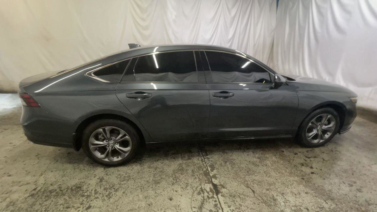 Used 2024 Honda Accord EX image 9