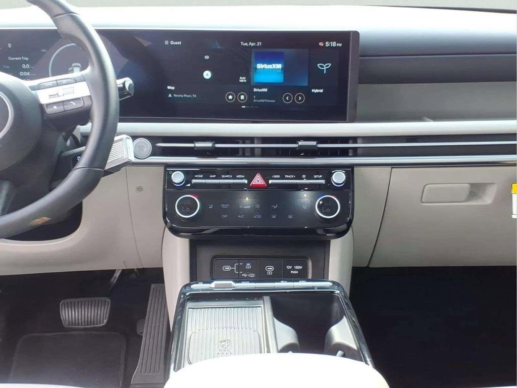 Used 2025 Hyundai Tucson SEL AWD/4WD image 14