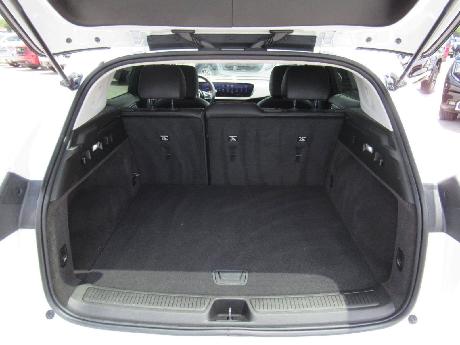 Used 2024 Buick Envision Preferred AWD/4WD image 32