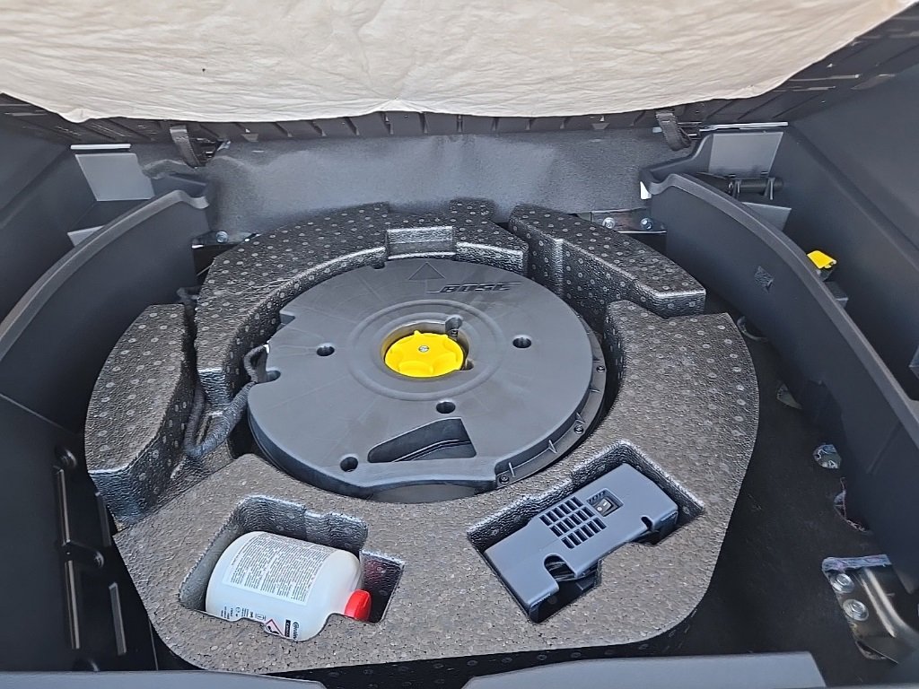 New 2025 Nissan Murano SL image 33