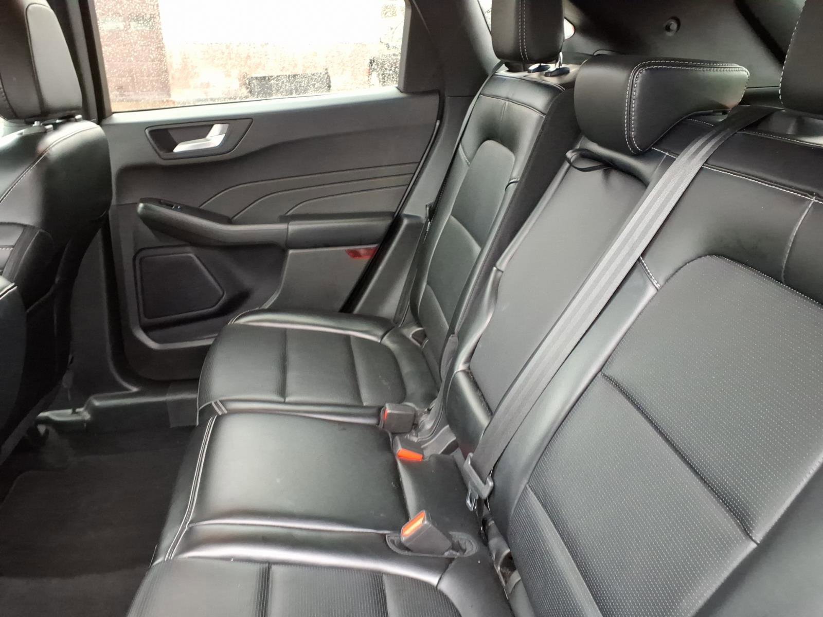 Used 2024 Ford Escape Platinum image 7