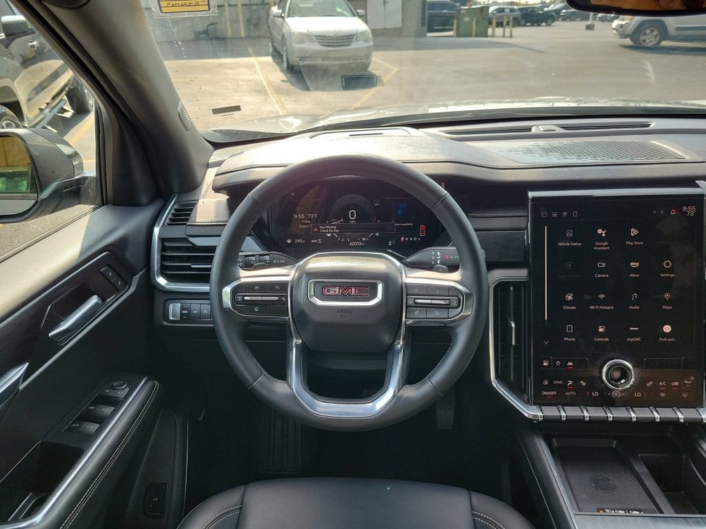 Used 2024 GMC Acadia Elevation AWD/4WD image 13