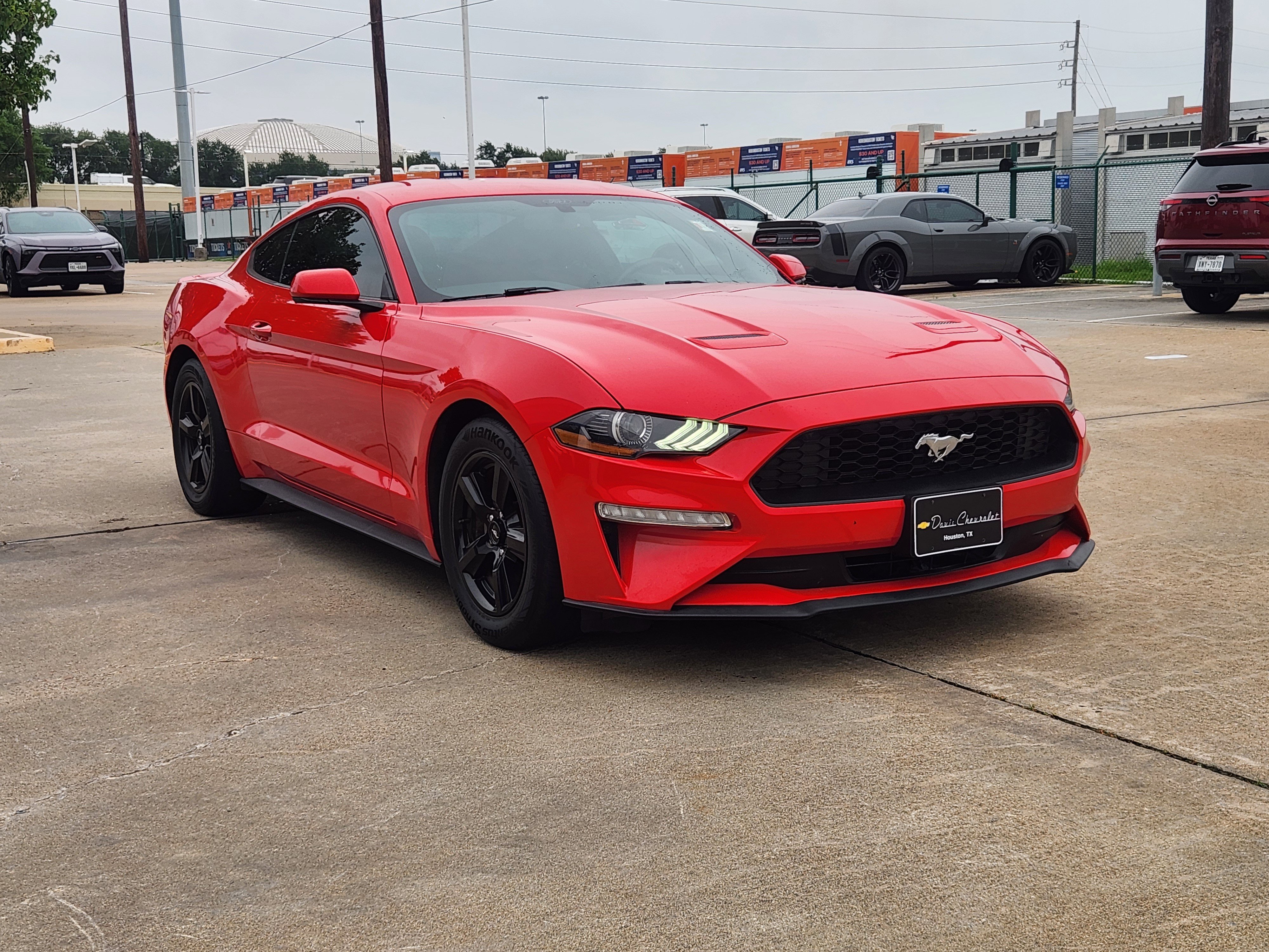 Used 2019 Ford Mustang Coupe RWD image 4