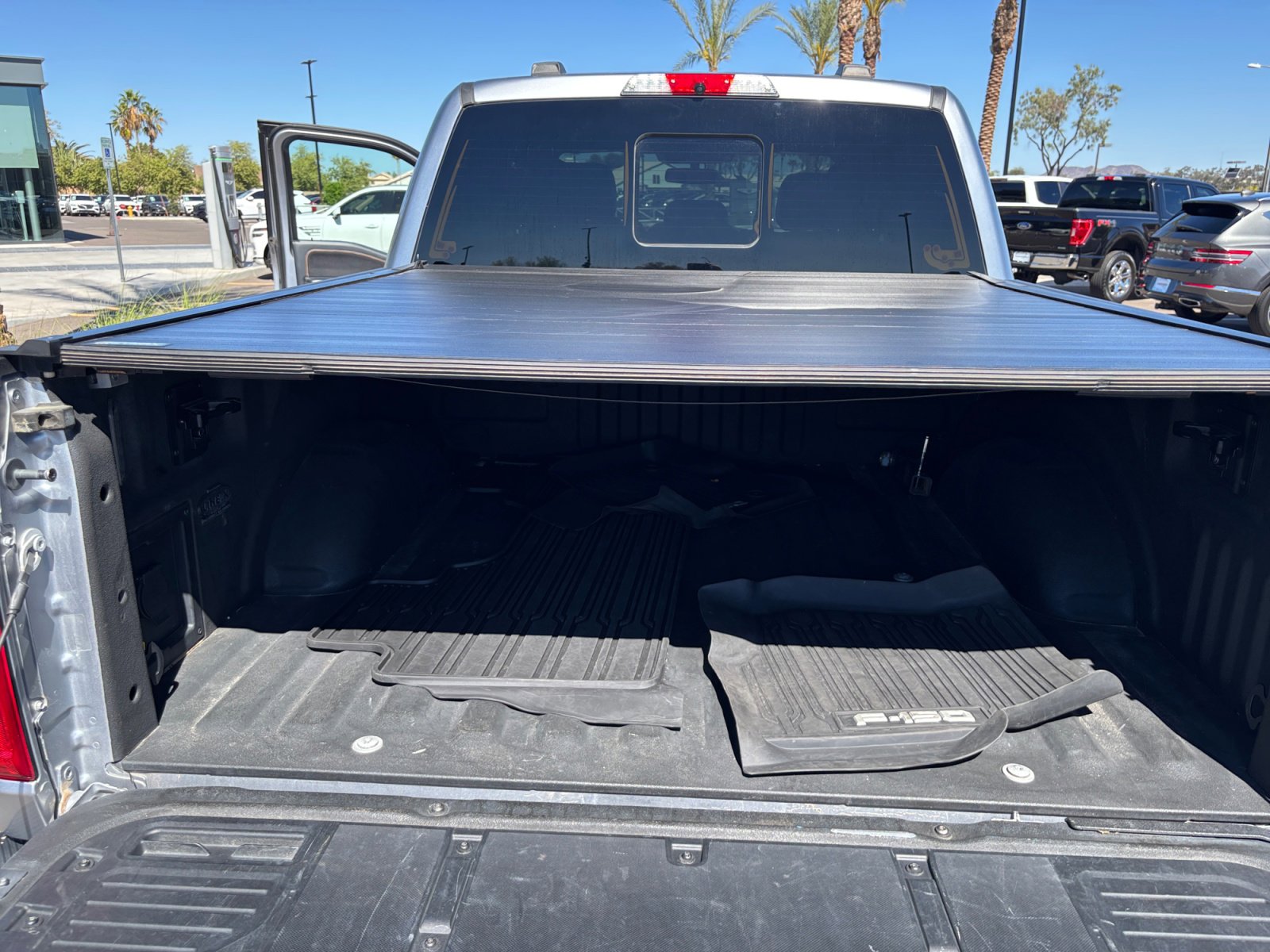 Used 2022 Ford F150 Platinum w/ Equipment Group 701A High image 34