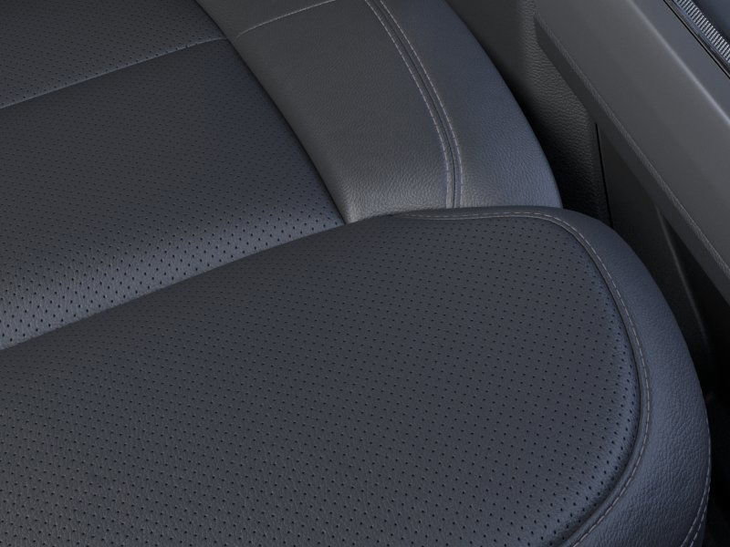 New 2025 Ford F350 Lariat w/ Lariat Ultimate Package image 16