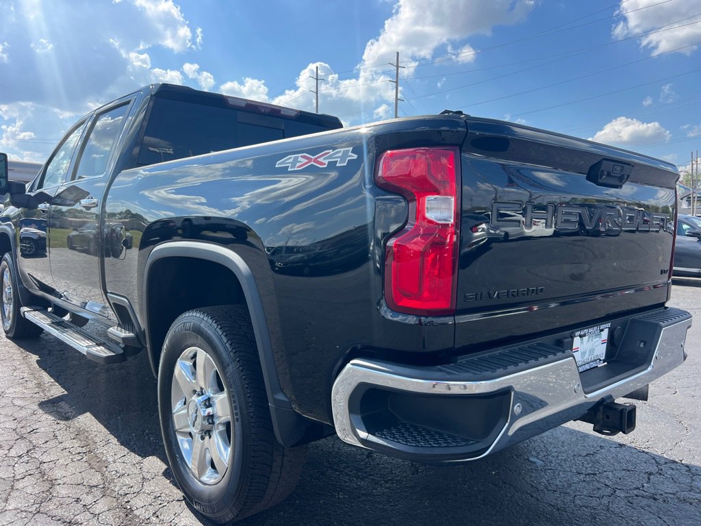 Used 2020 Chevrolet Silverado 3500 LTZ w/ LTZ Premium Package image 5