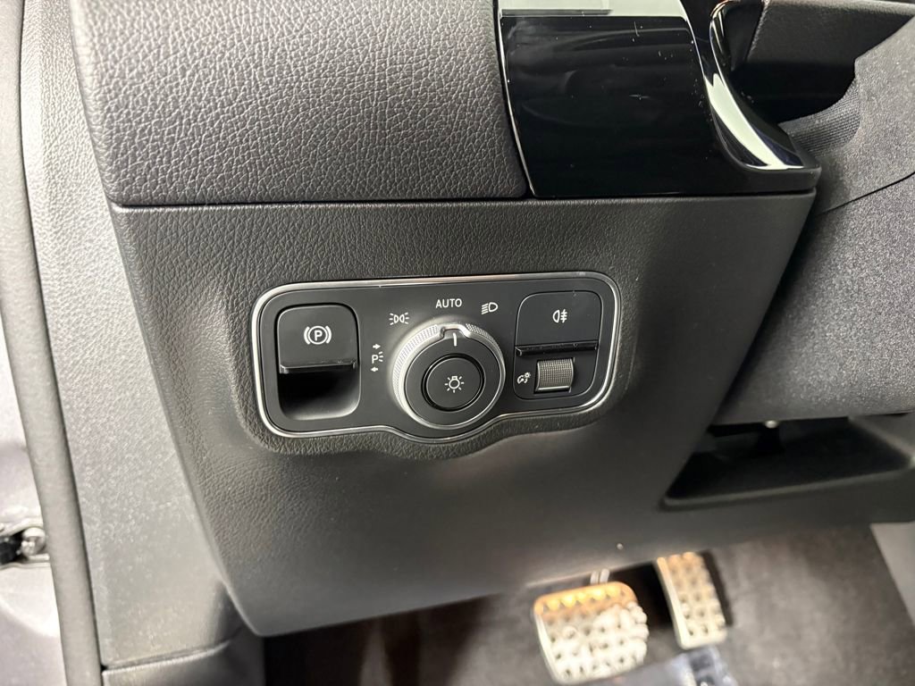 Used 2023 Mercedes-Benz GLA 250 4MATIC image 15