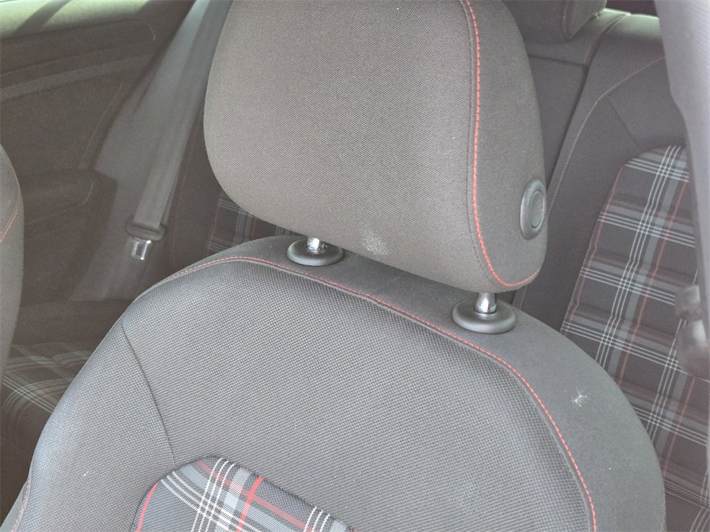 Used 2018 Volkswagen GTI S image 20