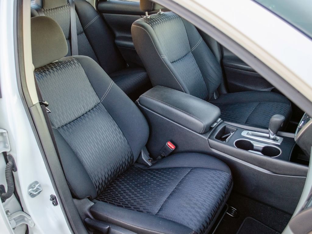 Used 2017 Nissan Altima 2.5 S w/ Power Driver Seat Package image 33