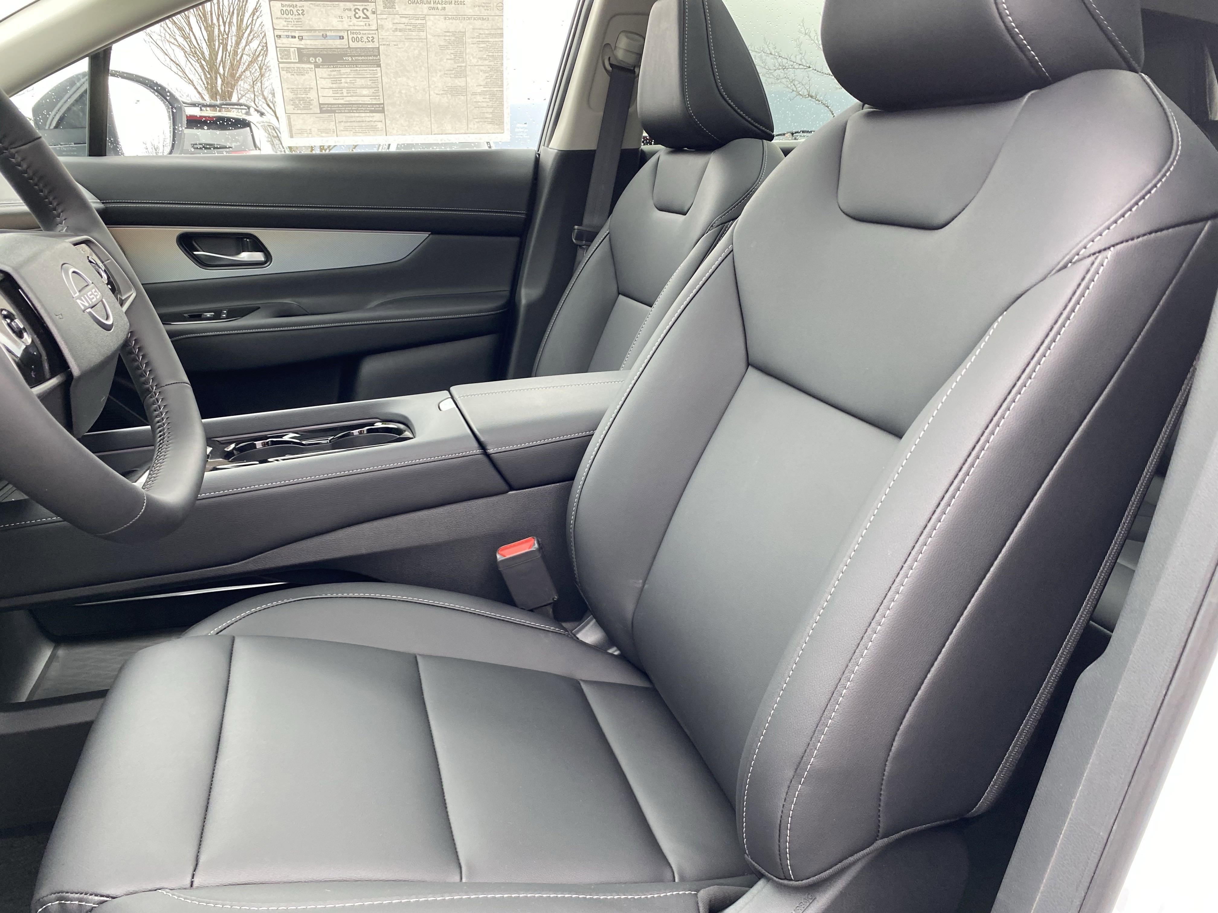 New 2025 Nissan Murano SL image 12