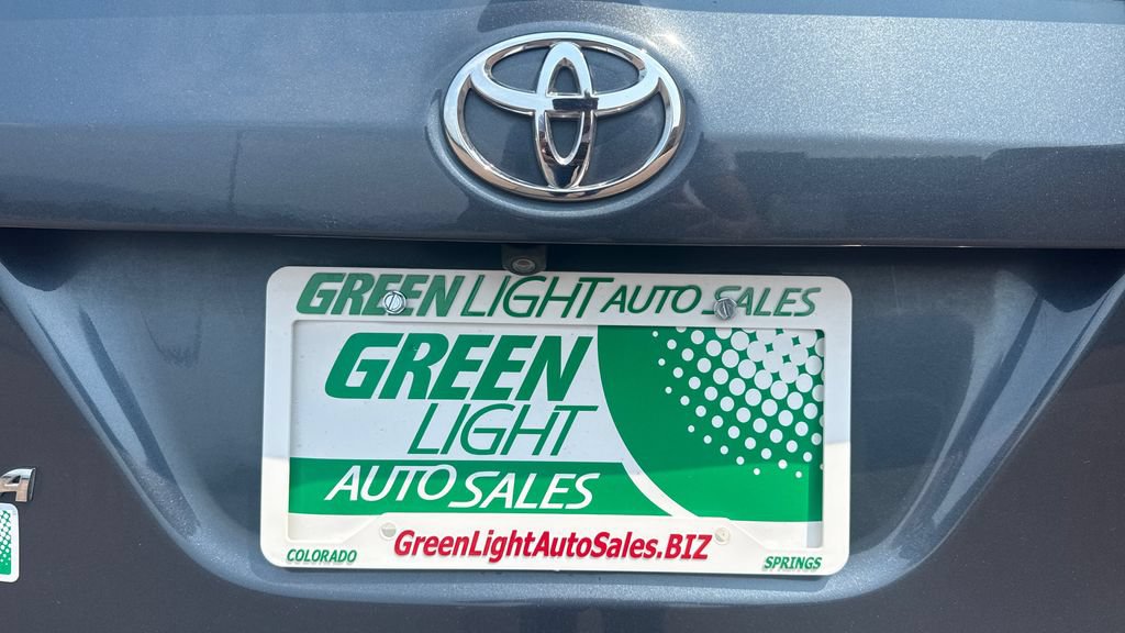Used 2017 Toyota Corolla SE FWD image 18