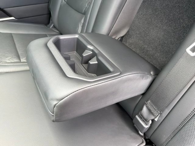 Used 2024 Toyota Tundra Limited AWD/4WD image 26