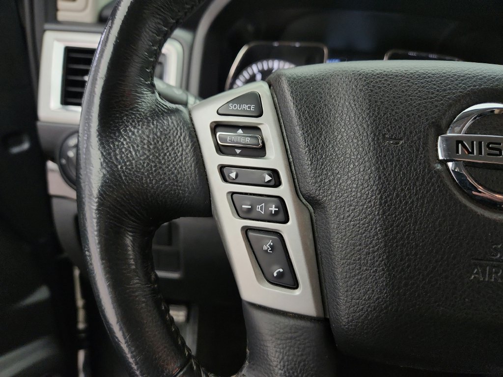 Used 2019 Nissan Titan SV w/ SV Convenience Package AWD/4WD image 20