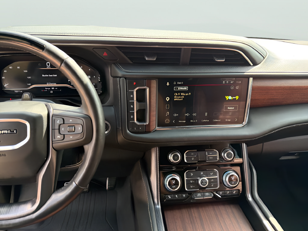 Used 2023 GMC Yukon Denali Ultimate AWD/4WD image 22