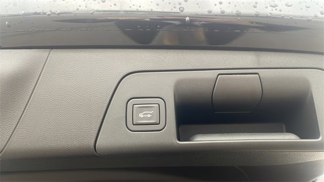 New 2026 Buick Envision Sport Touring image 21