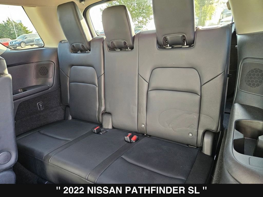 Used 2022 Nissan Pathfinder SL w/ SL Premium Package image 18