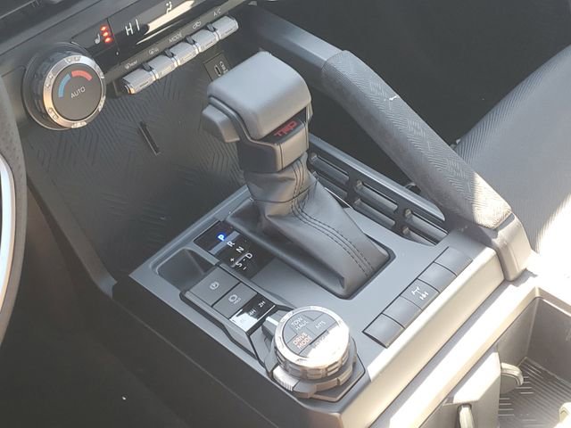 Used 2025 Toyota Tacoma TRD Off-Road image 24