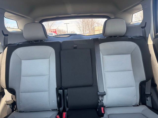 Used 2024 GMC Terrain SLE w/ Driver Convenience Package image 14