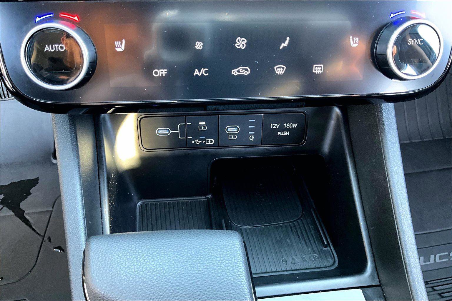 Used 2025 Hyundai Tucson SEL image 32