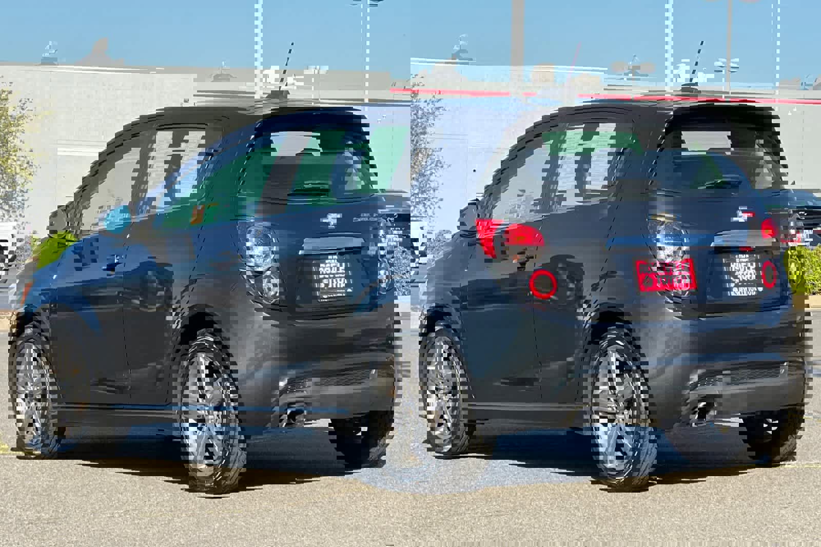 Used 2015 Chevrolet Sonic RS image 7