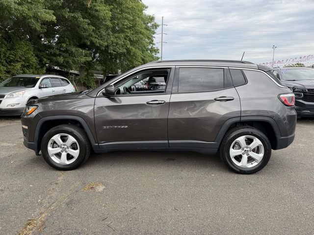 Used 2020 Jeep Compass Latitude w/ Popular Equipment Group AWD/4WD image 4