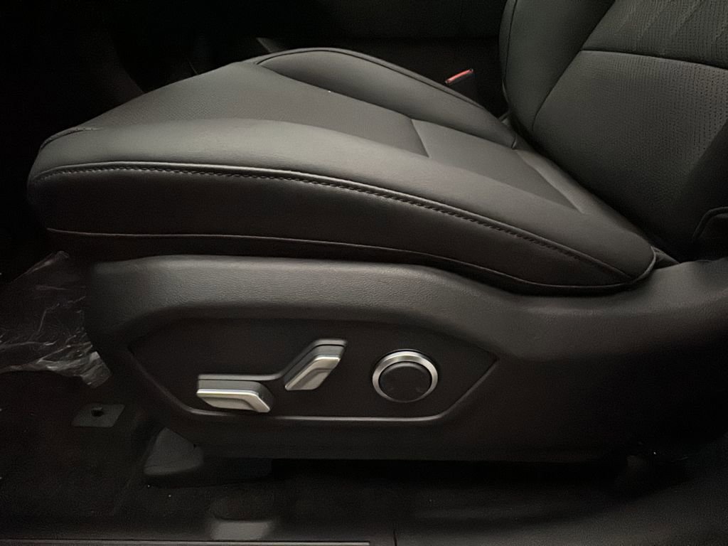 New 2026 Hyundai Santa Fe XRT image 10