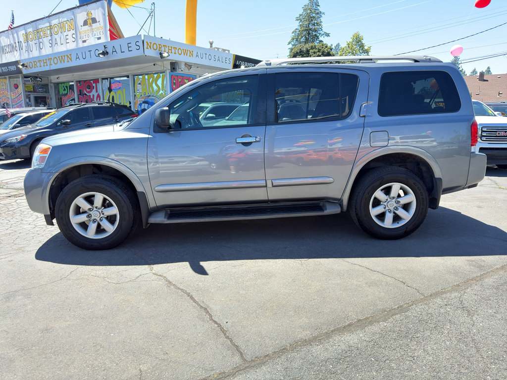 Used 2015 Nissan Armada SV AWD/4WD image 3