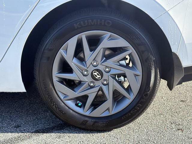 Certified 2026 Hyundai Elantra Hybrid FWD image 19