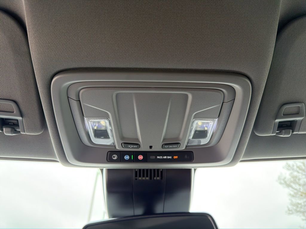 Certified 2024 Chevrolet Silverado 2500 Custom w/ Custom Value Package image 28