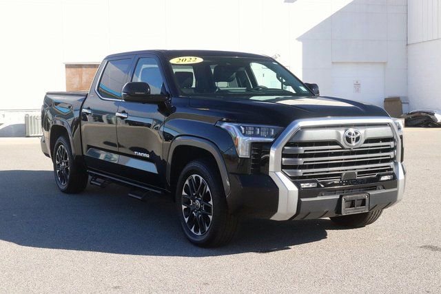 Used 2022 Toyota Tundra Limited AWD/4WD image 3
