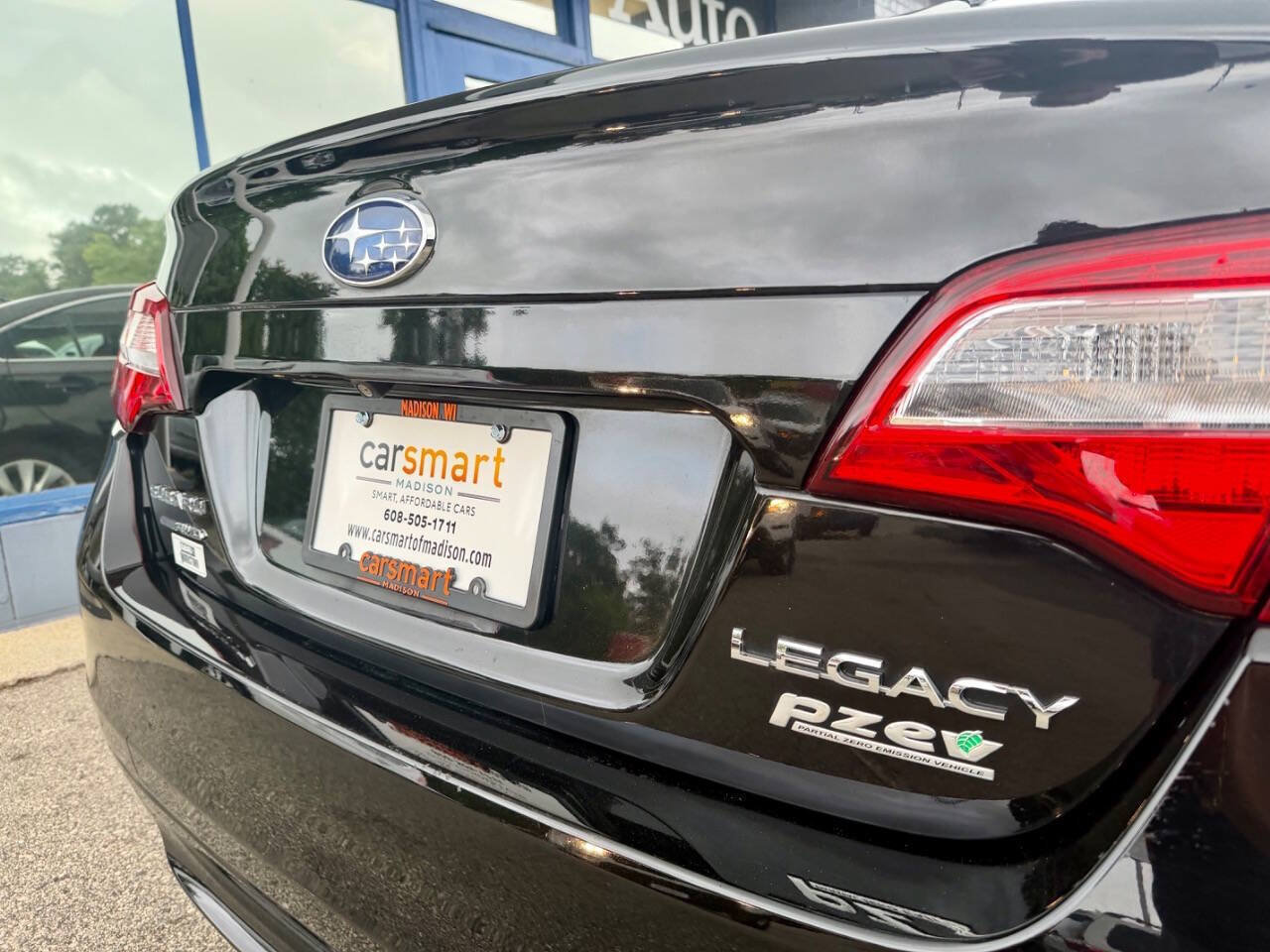 Used 2016 Subaru Legacy 2.5i Premium AWD/4WD image 11