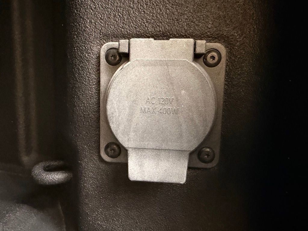 Used 2022 Chevrolet Silverado 2500 High Country w/ Z71 Off-Road Package image 12