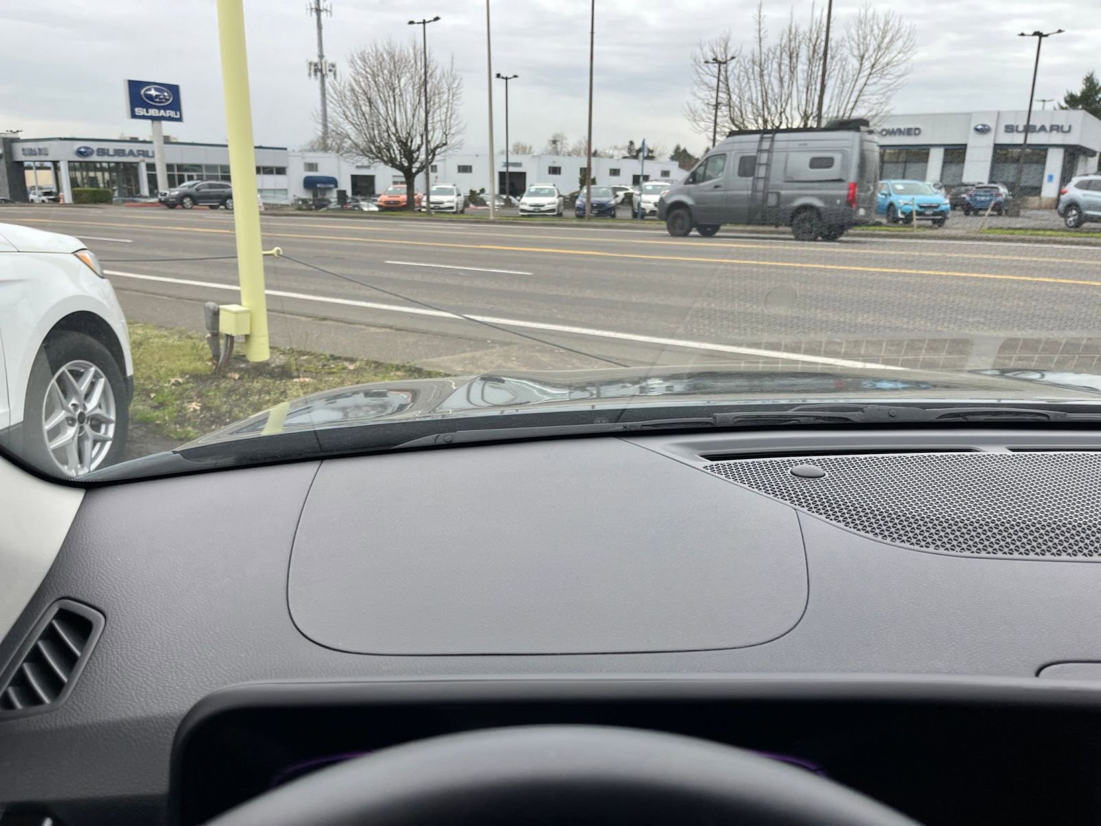 Used 2025 Kia Seltos S image 35